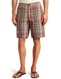 IZOD Men's Preppy Plaid Flat Front Short IZOD Men's Preppy Plaid Flat Front Short