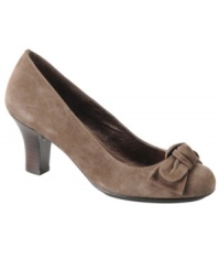 The Grigny, a round-toe pump from Sofft, will undoubtedly stand out as a great addition to your shoe closet! Made in supple suede with a soft bow detail and 2-3/4 stacked heel, they're a pretty, practical choice for the season. The Grigny, a round-toe pump from Sofft, will undoubtedly stand out as a great addition to your shoe closet! Made in supple suede with a soft bow detail and 2-3/4 stacked heel, they're a pretty, practical choice for the season.