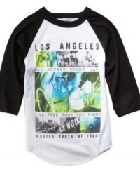 You've got some style secrets up your sleeve. Rock this raglan from Bar III for a retro-cool summer look. You've got some style secrets up your sleeve. Rock this raglan from Bar III for a retro-cool summer look.
