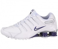 Nike Women's NIKE SHOX NZ EU WMNS RUNNING SHOES Nike Women's NIKE SHOX NZ EU WMNS RUNNING SHOES