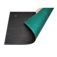 Self Healing Green Cutting Mat 18 x 24 inches Self Healing Green Cutting Mat 18 x 24 inches