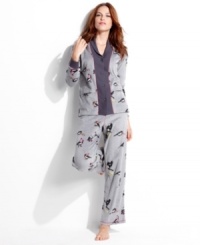 The A Good Yarn pajamas set by Cuddl Duds combines style and comfort in the most perfect way. The A Good Yarn pajamas set by Cuddl Duds combines style and comfort in the most perfect way.