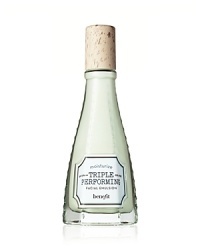 You may not know you're dehydrated, but your skin does. Triple performing facial emulsion SPF 15 PA++ hydrates, protects & comforts the skin with an oil-free, lightweight formula. Contains exclusive tri-radiance complex to help develop the skin's reserves of water. SPF 15 PA++ protects the skin against sun damage with a broad-spectrum blend of UVA & UVB filters. You may not know you're dehydrated, but your skin does. Triple performing facial emulsion SPF 15 PA++ hydrates, protects & comforts the skin with an oil-free, lightweight formula. Contains exclusive tri-radiance complex to help develop the skin's reserves of water. SPF 15 PA++ protects the skin against sun damage with a broad-spectrum blend of UVA & UVB filters.