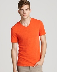 A soft cotton slub tee brightens up your day whether you pair it with chinos, shorts or jeans. From Vince. A soft cotton slub tee brightens up your day whether you pair it with chinos, shorts or jeans. From Vince.