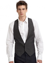 THE LOOKHidden single-button closureWelt pocketsBack buckleContrasting trimTHE MATERIAL70% cotton/30% silkCARE & ORIGINDry cleanMade in ItalyAdditional Information Men's Sweaters, Blazers, Jackets and Overcoats - Chest Sizing (European Equivalents) PLEASE NOTE: Returns on FashionFix merchandise must be made within 30 days of purchase by mail only; cannot be returned to stores. THE LOOKHidden single-button closureWelt pocketsBack buckleContrasting trimTHE MATERIAL70% cotton/30% silkCARE & ORIGINDry cleanMade in ItalyAdditional Information Men's Sweaters, Blazers, Jackets and Overcoats - Chest Sizing (European Equivalents) PLEASE NOTE: Returns on FashionFix merchandise must be made within 30 days of purchase by mail only; cannot be returned to stores.