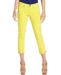 Infuse a shot of color into your summer wardrobe with these brightly hued jeans from Calvin Klein Jeans, featuring a flattering cropped fit and a skinny leg. Infuse a shot of color into your summer wardrobe with these brightly hued jeans from Calvin Klein Jeans, featuring a flattering cropped fit and a skinny leg.