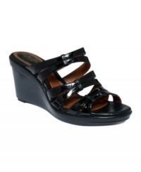 A summer staple. A simple, strappy silhouette make Clarks' Artisan Seta Trill sandals a style that will be your go-to for years to come. A summer staple. A simple, strappy silhouette make Clarks' Artisan Seta Trill sandals a style that will be your go-to for years to come.