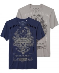 Casual with modern edge. This Guess t-shirt amps up your weekend wardrobe. Casual with modern edge. This Guess t-shirt amps up your weekend wardrobe.