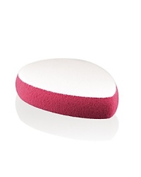 A dual-sided sponge designed to provide versatility in application. Use the smooth pink side for liquids, gels and creams. The white flocked side for flawless delivery of powders and powder foundations. Buff and polish with either side. A dual-sided sponge designed to provide versatility in application. Use the smooth pink side for liquids, gels and creams. The white flocked side for flawless delivery of powders and powder foundations. Buff and polish with either side.