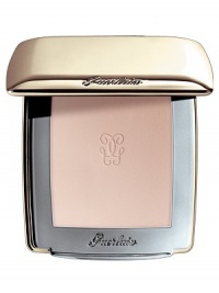 Parure Compact Foundation with Crystal Pearls SPF 20. A power foundation with crystal pearls for exceptional radiance. Ensures radiant luminosity and an ultra-natural finish while providing remarkable coverage. The jewel-like compact, created by the jeweler Herve Van Der Straten, is fitted with a wide-angle mirror and a magnetic opening refill system. 0.31 oz. Parure Compact Foundation with Crystal Pearls SPF 20. A power foundation with crystal pearls for exceptional radiance. Ensures radiant luminosity and an ultra-natural finish while providing remarkable coverage. The jewel-like compact, created by the jeweler Herve Van Der Straten, is fitted with a wide-angle mirror and a magnetic opening refill system. 0.31 oz.