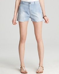 Current/Elliott Shorts - The Smart Denim Short in Country Blue Wash Current/Elliott Shorts - The Smart Denim Short in Country Blue Wash