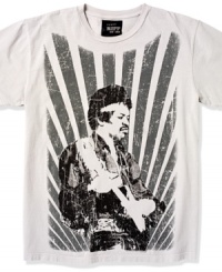 Capture that classic rock look with this Jimy Hendrix t-shirt from RIFF. Capture that classic rock look with this Jimy Hendrix t-shirt from RIFF.