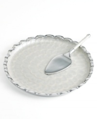 Iridescent mother-of-pearl inlay layered in a beautiful scallop pattern hosts cakes and pies in elegant splendor. The lustrous aluminum edge echoes the pattern on the surface of this collection of cake plates. With a matching server, this dessert set is perfect for every occasion. From Simply Designz's collection of serveware and serving dishes. Iridescent mother-of-pearl inlay layered in a beautiful scallop pattern hosts cakes and pies in elegant splendor. The lustrous aluminum edge echoes the pattern on the surface of this collection of cake plates. With a matching server, this dessert set is perfect for every occasion. From Simply Designz's collection of serveware and serving dishes.