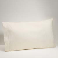 Known the world over for its luxurious linens, Frette pays attention to every detail with this collection. This standard sham is no exception. Known the world over for its luxurious linens, Frette pays attention to every detail with this collection. This standard sham is no exception.