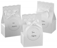 Martha Stewart Crafts Doily Lace Eyelet Treat Bags Martha Stewart Crafts Doily Lace Eyelet Treat Bags