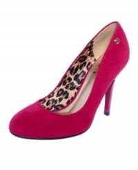Pump it up! Get your hands on this classic pump style from G by GUESS. This seasonless silhouette is a must-have essential for every girl's shoe collection. Pump it up! Get your hands on this classic pump style from G by GUESS. This seasonless silhouette is a must-have essential for every girl's shoe collection.