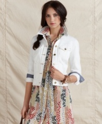 This denim jacket is simply fresh in a bright white wash, from Tommy Hilfiger. Pair it with a floral dress for the ultimate in spring style! This denim jacket is simply fresh in a bright white wash, from Tommy Hilfiger. Pair it with a floral dress for the ultimate in spring style!