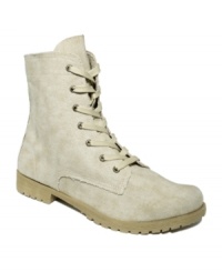 The perfect tough girl piece to add to your wardrobe. Pair the Primary utility booties by Dirty Laundry with anything you want to rough up...from skinny jeans to skirts. The perfect tough girl piece to add to your wardrobe. Pair the Primary utility booties by Dirty Laundry with anything you want to rough up...from skinny jeans to skirts.