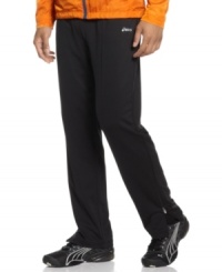 Pound the pavement in comfort with these Asics running pants featuring Hydrology technology for moisture management. Pound the pavement in comfort with these Asics running pants featuring Hydrology technology for moisture management.