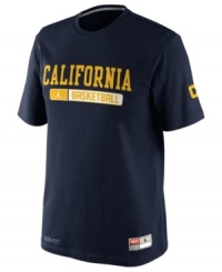 Be a part of the wave-help keep team spirit up with this California Golden Bears NCAA basketball t-shirt from Nike. Be a part of the wave-help keep team spirit up with this California Golden Bears NCAA basketball t-shirt from Nike.