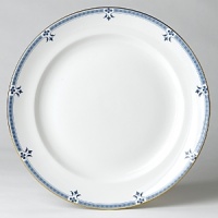 Though Grenville's geometric shapes and studs, set in a narrow border, lend the pattern a modern feel, the stylish leaf and flower elements closely follow classic Derby tradition. Though Grenville's geometric shapes and studs, set in a narrow border, lend the pattern a modern feel, the stylish leaf and flower elements closely follow classic Derby tradition.