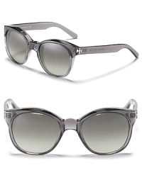 The Tory Burch take on wayfarer frames: chic, shapely and sure to please. The Tory Burch take on wayfarer frames: chic, shapely and sure to please.