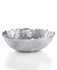 Radiant aluminum leaves form a salad bowl for hosting greens in natural splendor. With realistic textures that evoke life outside your window. Radiant aluminum leaves form a salad bowl for hosting greens in natural splendor. With realistic textures that evoke life outside your window.