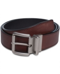 Two looks in one leather belt by Timberland is smooth, handsome, and reversible for 2 different styles. Two looks in one leather belt by Timberland is smooth, handsome, and reversible for 2 different styles.