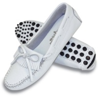 Minnetonka Women's Kilty Driving Moccasin Minnetonka Women's Kilty Driving Moccasin
