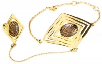 House of Harlow 1960 Gold-Plated Smokey Double Diamond-Shaped Hand Piece House of Harlow 1960 Gold-Plated Smokey Double Diamond-Shaped Hand Piece