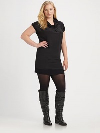 Lustrous silk cowlneck with flattering front darts and cotton-blend trim. Cowlneck Short sleeves 40% cotton/40% viscose/15% wool/5% cashmere trim Silk Hand wash Imported Lustrous silk cowlneck with flattering front darts and cotton-blend trim. Cowlneck Short sleeves 40% cotton/40% viscose/15% wool/5% cashmere trim Silk Hand wash Imported