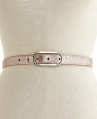 The metallic look of this Calvin Klein skinny leather belt creates a mesmerizing feel to any outfit. The metallic look of this Calvin Klein skinny leather belt creates a mesmerizing feel to any outfit.