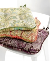 Spend more time sitting around the table with the sumptuous comfort of Paddock Shawl chair pads. Waverly pairs plum-colored patterns to create a space that's as comfortable as it is stylish. With a piped edge and matching chair ties. Spend more time sitting around the table with the sumptuous comfort of Paddock Shawl chair pads. Waverly pairs plum-colored patterns to create a space that's as comfortable as it is stylish. With a piped edge and matching chair ties.