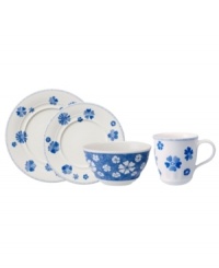 Vintage style meets modern durability in the Farmhouse Touch place settings. Villeroy & Boch paints a charming scene, mixing cornflower-blue laurels and blooms with embossed white accents in premium porcelain. Vintage style meets modern durability in the Farmhouse Touch place settings. Villeroy & Boch paints a charming scene, mixing cornflower-blue laurels and blooms with embossed white accents in premium porcelain.
