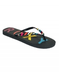 Let the rainbow-colored stylings of Roxy' Mimosa III thong sandals enrich your day.