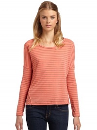 THE LOOKAllover stripe printDiagonal seams at hemTHE FITAbout 27 from shoulder to hemTHE MATERIAL82% recycled polyester/18% organic cottonCARE & ORIGINMachine washMade in USAModel shown is 5'10 (177cm) wearing US size Small. THE LOOKAllover stripe printDiagonal seams at hemTHE FITAbout 27 from shoulder to hemTHE MATERIAL82% recycled polyester/18% organic cottonCARE & ORIGINMachine washMade in USAModel shown is 5'10 (177cm) wearing US size Small.