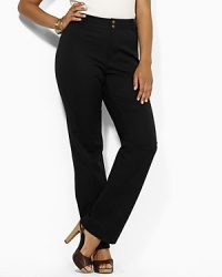Rendered in sleek stretch cotton twill, the Connor pant channels modern sophistication in a slim-fitting silhouette with a sleek, straight leg. Rendered in sleek stretch cotton twill, the Connor pant channels modern sophistication in a slim-fitting silhouette with a sleek, straight leg.