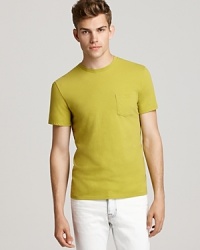 A soft cotton tee brightens up your day whether you pair it with chinos, shorts or jeans. From Vince. A soft cotton tee brightens up your day whether you pair it with chinos, shorts or jeans. From Vince.