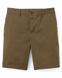 Tailored with refinement, these chino shorts from Vince add polish to your sunny days. Tailored with refinement, these chino shorts from Vince add polish to your sunny days.
