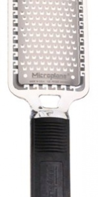 Microplane 35001 Home Series Coarse Grater, Black Microplane 35001 Home Series Coarse Grater, Black
