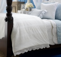 Lauren Ralph Lauren Spring Hill Bedding FULL/QUEEN White Seersucker & Eyelet Comforter Lauren Ralph Lauren Spring Hill Bedding FULL/QUEEN White Seersucker & Eyelet Comforter