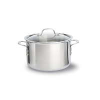 This Tri-Ply Calphalon stock pot features an updated lid design to give lower profile and a cool V stainless steel handle. Classic vessel design, induction capable magnetic stainless steel exterior. This Tri-Ply Calphalon stock pot features an updated lid design to give lower profile and a cool V stainless steel handle. Classic vessel design, induction capable magnetic stainless steel exterior.
