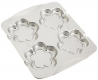 Wilton POPS Aluminum Blossom Cookie Pan Wilton POPS Aluminum Blossom Cookie Pan