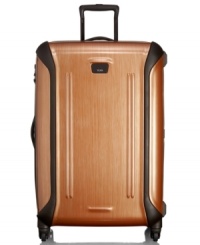 This hardside packing case offers durability you can depend on with a triple-layer polycarbonate shell and molded protective bumpers that keep your belongings secure and safe. Zipping open to a removable garment sleeve, zip pockets and a dividing curtain with tie-down straps, this suitcase compartmentalizes your life when you're on the go. 5-year limited warranty. This hardside packing case offers durability you can depend on with a triple-layer polycarbonate shell and molded protective bumpers that keep your belongings secure and safe. Zipping open to a removable garment sleeve, zip pockets and a dividing curtain with tie-down straps, this suitcase compartmentalizes your life when you're on the go. 5-year limited warranty.