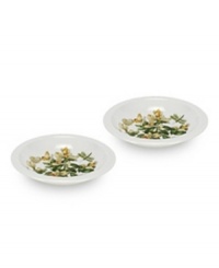 For the discerning china collector or naturalist on your gift list, the Botanic Garden oval platter by Portmeirion presents a botanical motif realistic in its details and colorfully rendered. For the discerning china collector or naturalist on your gift list, the Botanic Garden oval platter by Portmeirion presents a botanical motif realistic in its details and colorfully rendered.