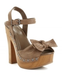 The ultimate summer sandals. Paired with jean shorts or a flirty skirt, the Terrii sandals by Jessica Simpson have it all with nail head trim and a chunky, wooden platform. The ultimate summer sandals. Paired with jean shorts or a flirty skirt, the Terrii sandals by Jessica Simpson have it all with nail head trim and a chunky, wooden platform.