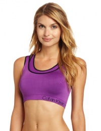 Calvin Klein Performance Women's Seamless Bra, Elderberry, Large/X-Large Calvin Klein Performance Women's Seamless Bra, Elderberry, Large/X-Large