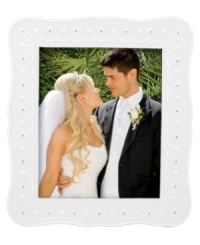 Celebrate special moments with the elegant Lenox Bliss picture frame, featuring wedding-white porcelain laced with frilly raised detail and sparkling accents. Celebrate special moments with the elegant Lenox Bliss picture frame, featuring wedding-white porcelain laced with frilly raised detail and sparkling accents.