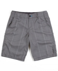 In the sea or on land, these O'Neil board shorts will keep your beach style in check. In the sea or on land, these O'Neil board shorts will keep your beach style in check.
