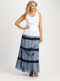 An instant charmer, this tie-dye skirt is perfectly complemented by bohemian crochet and a pretty, ruffle hem.Elasticized waistbandAllover printCrochet trimRuffle hemAbout 41 longCottonHand washImported